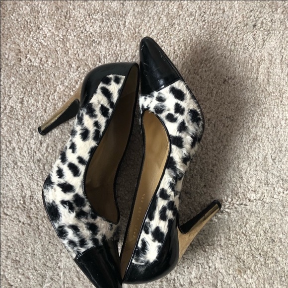 Versace zebra fur fabric pumps. 39.5 - Picture 4 of 8